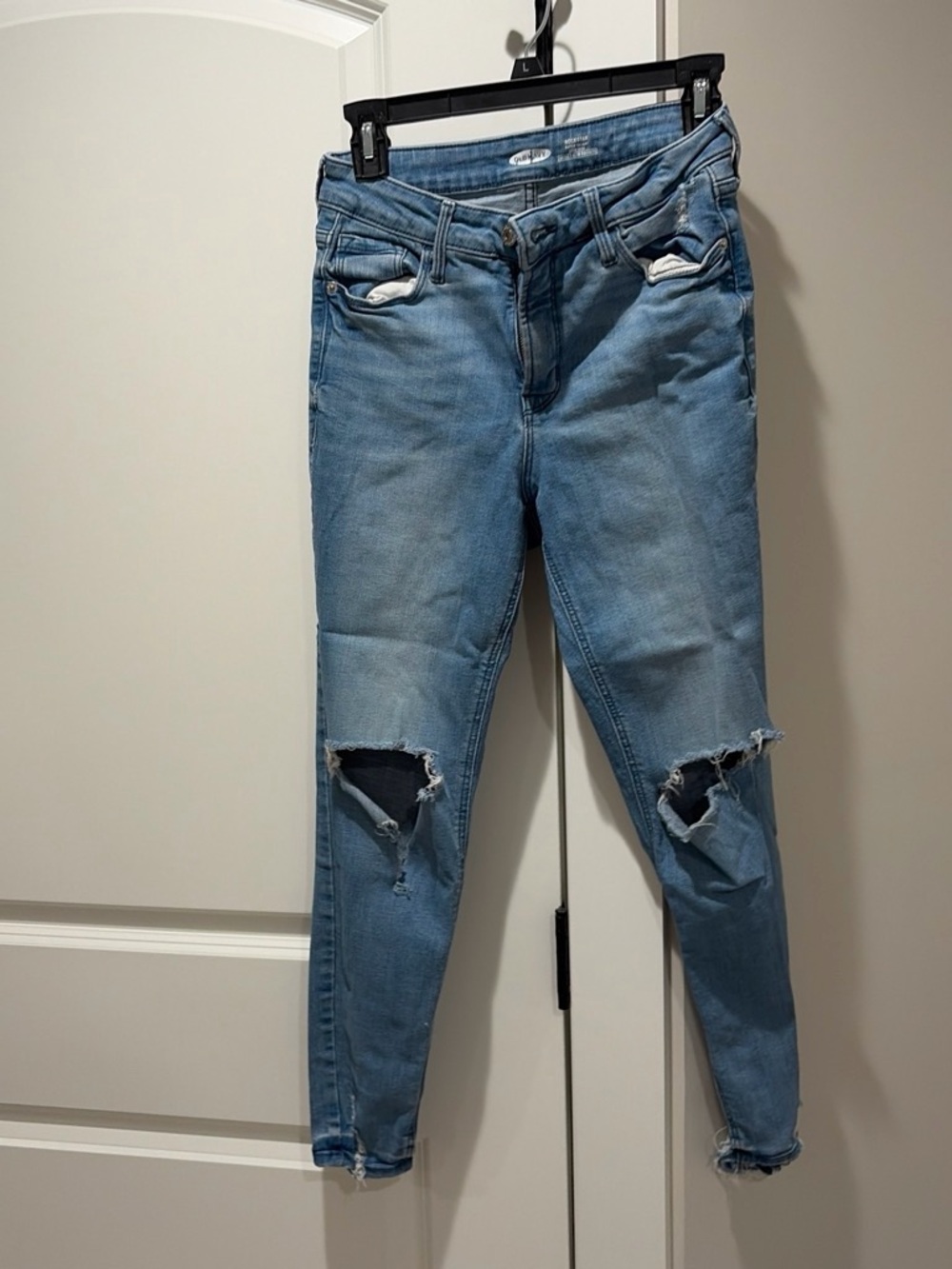 Old Navy Light Blue Ripped Skinny Jeans